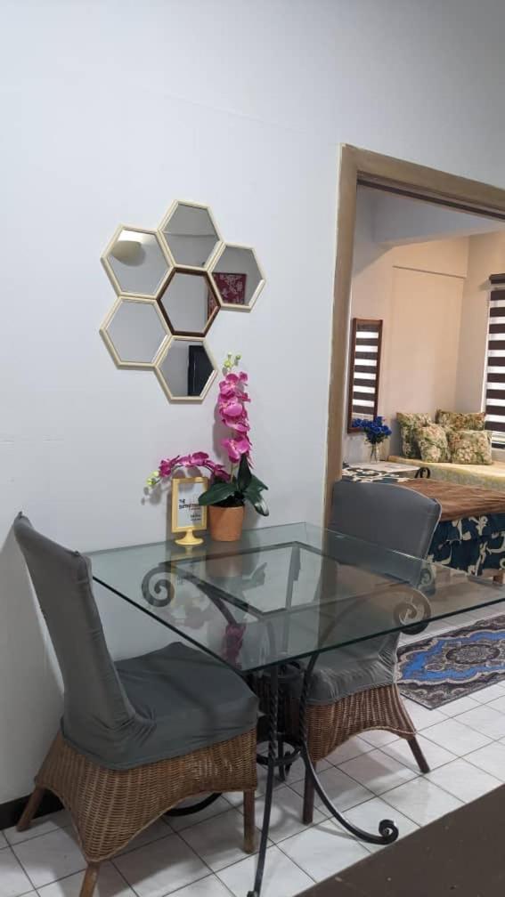 Pd Seaview Bumantara Staycation Порт-Диксон Экстерьер фото