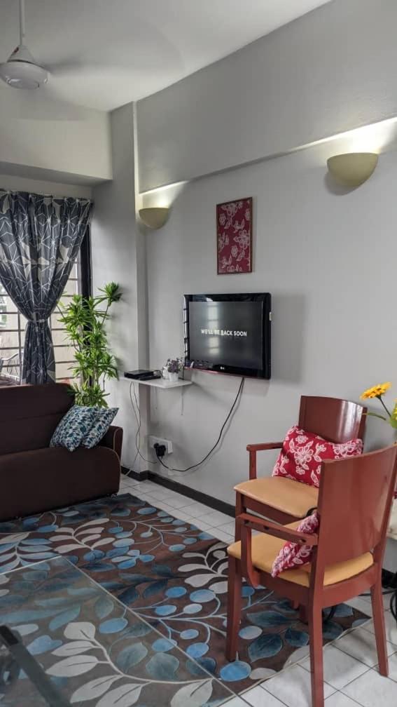 Pd Seaview Bumantara Staycation Порт-Диксон Экстерьер фото